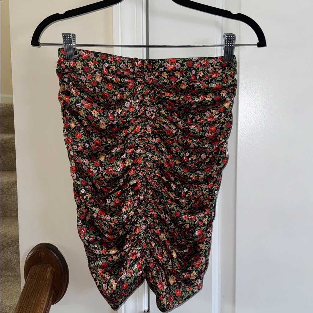 Zara Floral Ruched Draped Mini Skirt - Picture 4 of 10